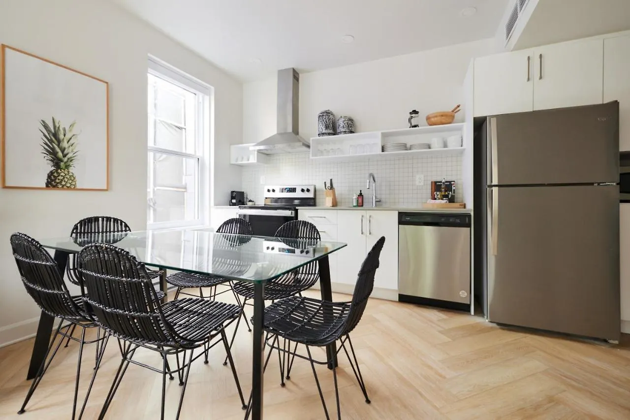 Apartment New And Cozy 3 Bedroom In Le Plateau By Denstays Montreal